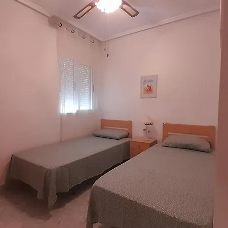 Apartment On The And Centre *